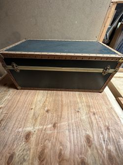 Antique Trunk ( Medium Size) 