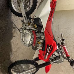 2006 Honda 150f Honda