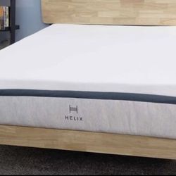 Helix Midnight Hybrid Queen Mattress