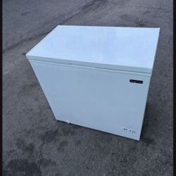 Big Deep Chest Freezer With Delivery 