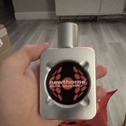 Hawthorne Santal cologne
