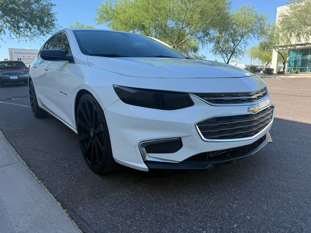 2017 CHEVY MALIBU LT, LOW MILES, COLD AC, RUNS GREAT, NICE WHEELSย ANDย TIRESย ๐