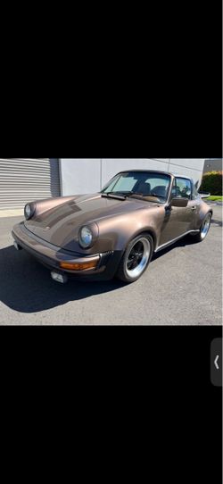 1976 Porsche 911s targa