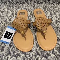 Dolce Vita Gionna Flat Sandals