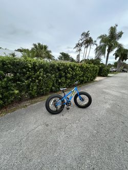 š Kong Mongoose Kids Bike ā Cheap, Rusty but Rideable!