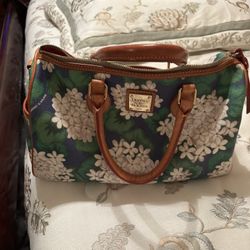 Dooney & Bourke Handbag