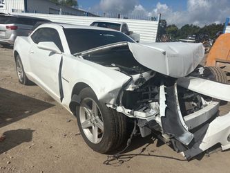 2011 Chevrolet Camaro 3.6L For Parts