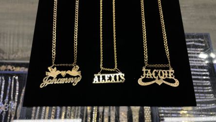 14k Gold Personalized Nameplates