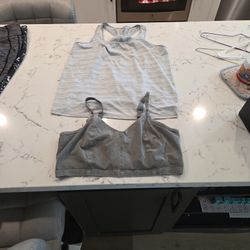 2 WORKOUT TOPS SZ XL SEE DESCRIPTION 