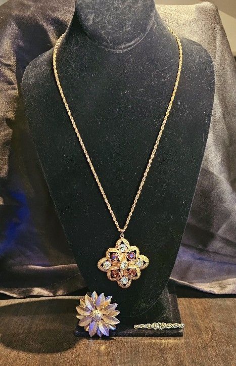 Sarah Coventry Jewelry Lot