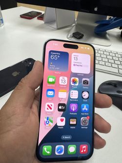 iPhone 15 128GB Unlocked for all carriers