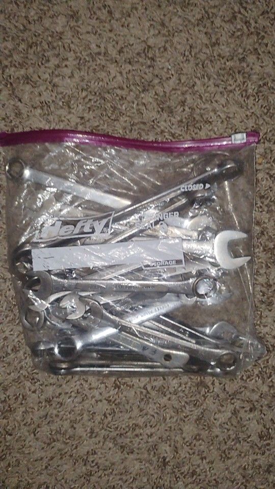 Mixed Wrenches