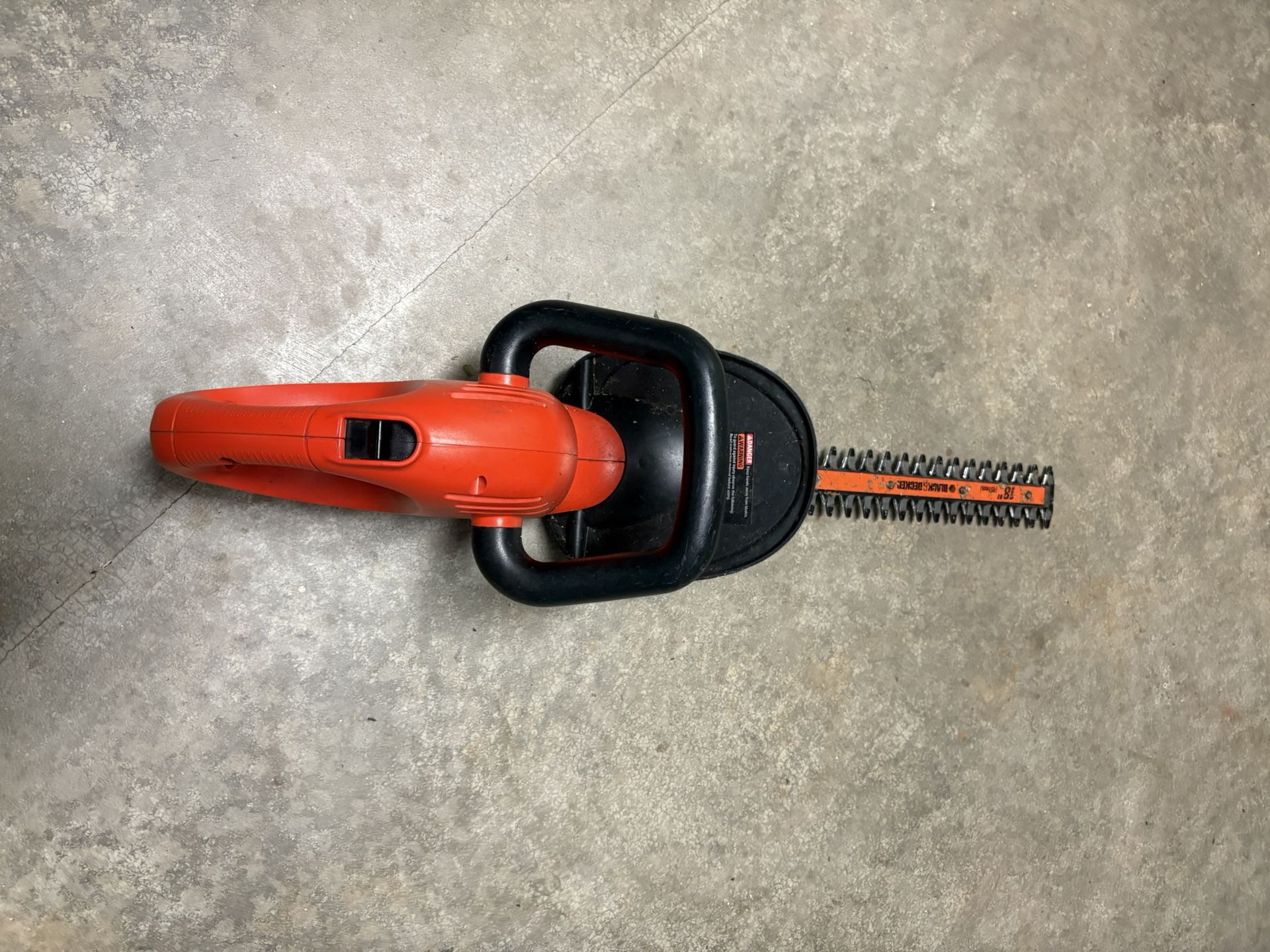 Electric Hedge Trimmer