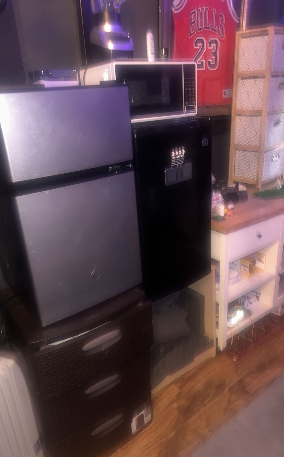 Mini Fridge 