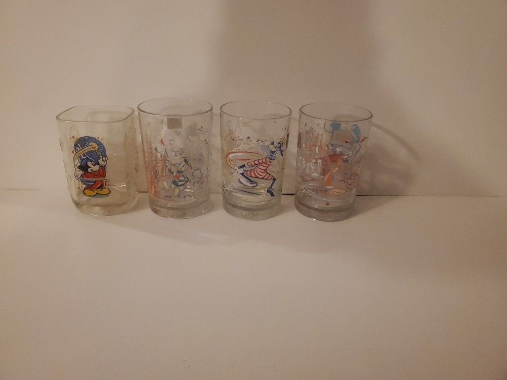 4 Vintage Antique Disney McDonald's Glasses Gift Set Collection Lot