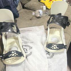 Strata Snowboard Bindings 