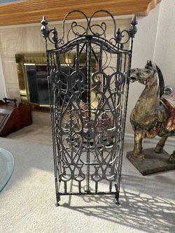VINTAGE WINE  20 BOTTLE WROUGHT IRON CABINET RACK DISPLAY 