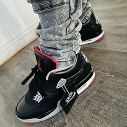 Air Jordan 4 Retro 