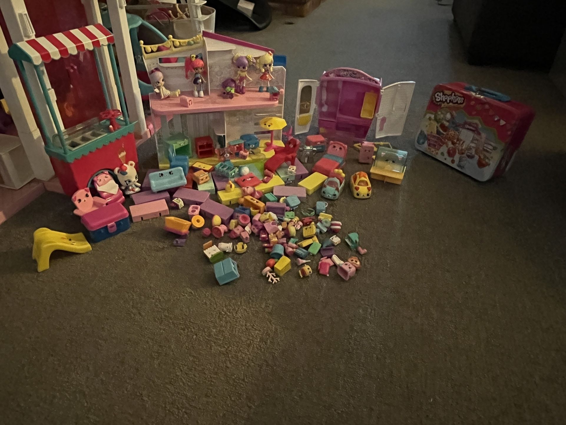 Shopkins Playset Everything Included 