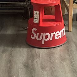 スツール Supreme - Supreme Wedo Step Stool box Supreme Wedo Step Stool (FW20) - $88
