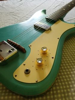 Silvertone Guitar 1964,!