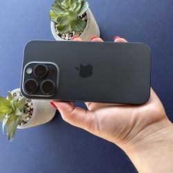 iPhone 15 Pro like new