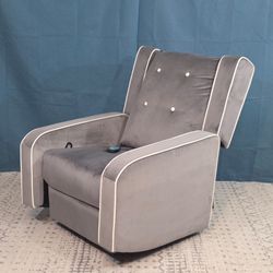 Comfy Recliner w Massage Remote - Maternity Baby