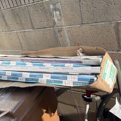 Fluorescent Lamp 32W