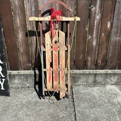 Old Sled, Christmas Decor 