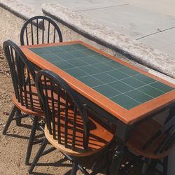 Dining Table With 4 Chairs 