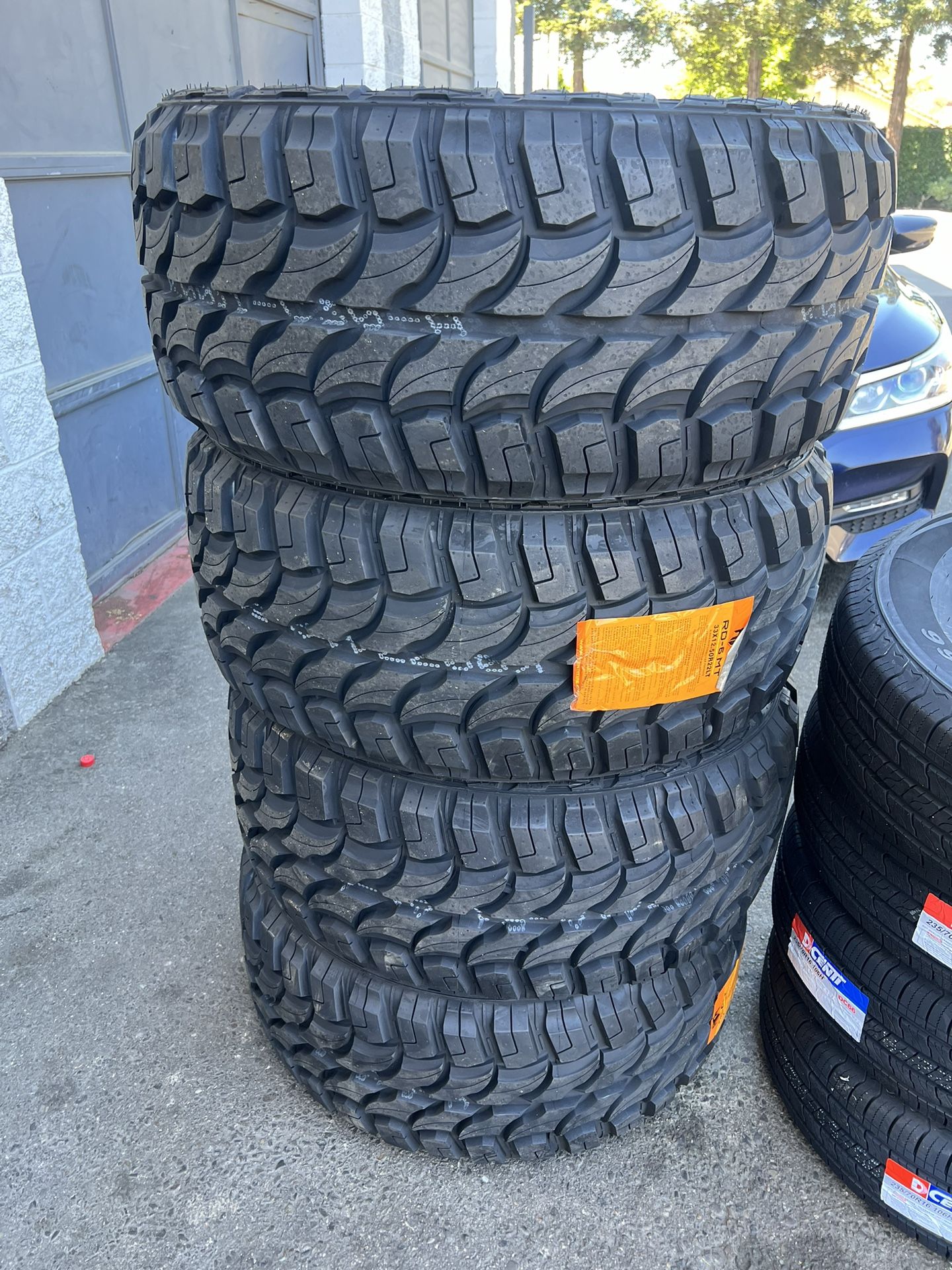 35X12.50R22 SET OF 4 MUD TIRES WITH INSTALLATION AND BALANCING for Sale