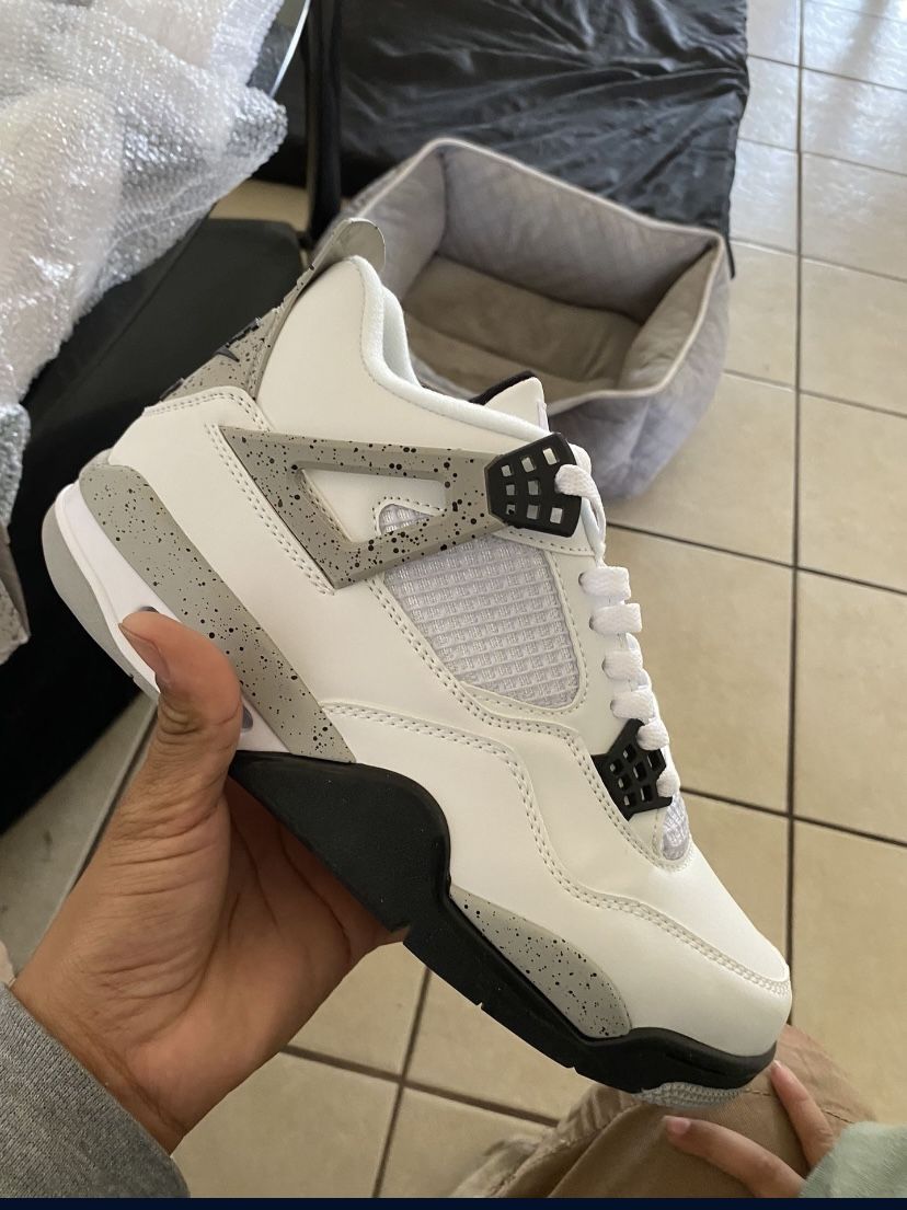 Jordan 4 White Cement 