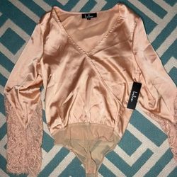 Lulus Peach Colored Satin Bodysuit- Sz Small