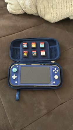 switch lite good condition works well, it has 6 games (dragon ball fighter Z ultimate alliance donkey kong mortal kombat pokemon and assassin’s creed)