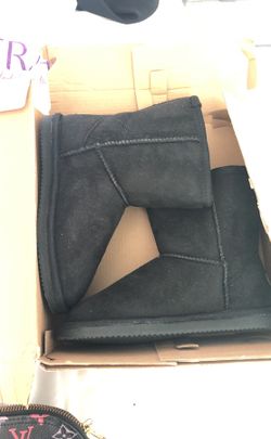 New girls black boots size2