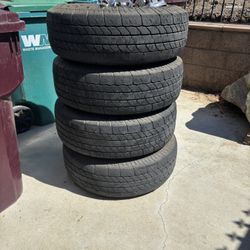 LT 265-75-15 Truck Tireds