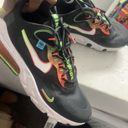 Men’s Nike 9.5
