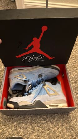 Jordan four university blue