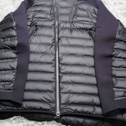 Size XL Nike NSW Tech Fleece AeroLoft Down Jacket Black 806838-010 Puffy 2015.
