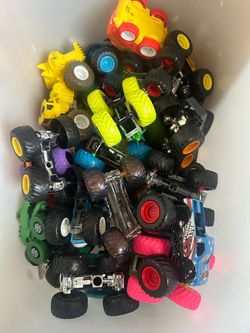 Toy Monster Trucks