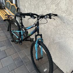 Huffy mountain bike trailblazer 26 inch wheels women’s