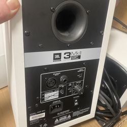 Speakers 2x JBL MKII 3 Series