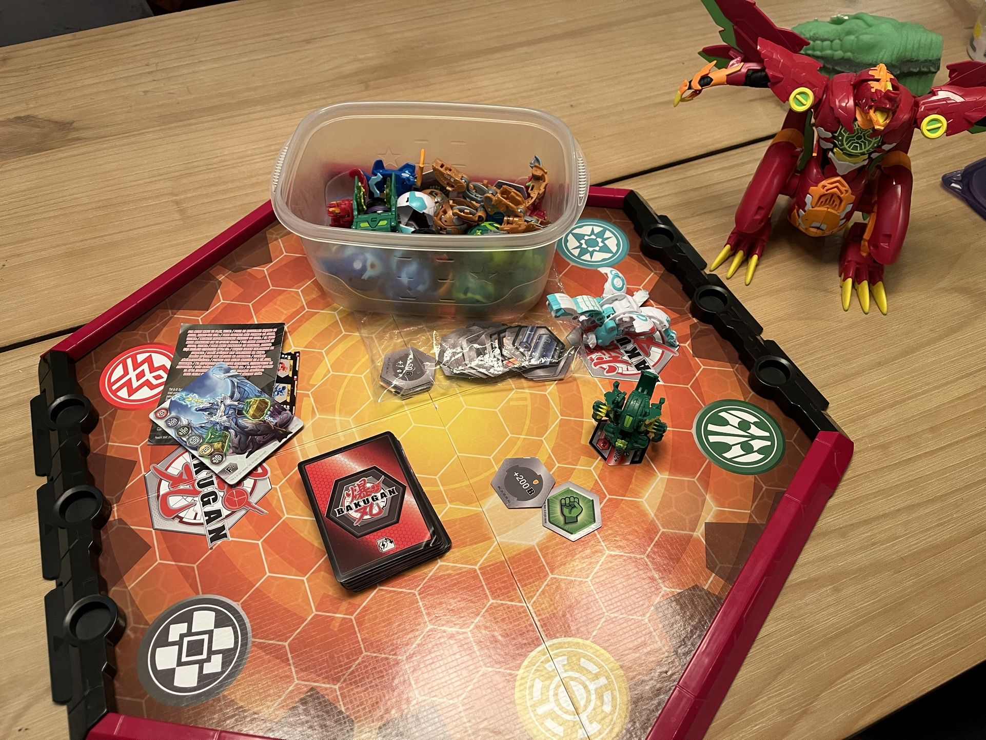 Bakugan Battle Board, All Bakugans Included