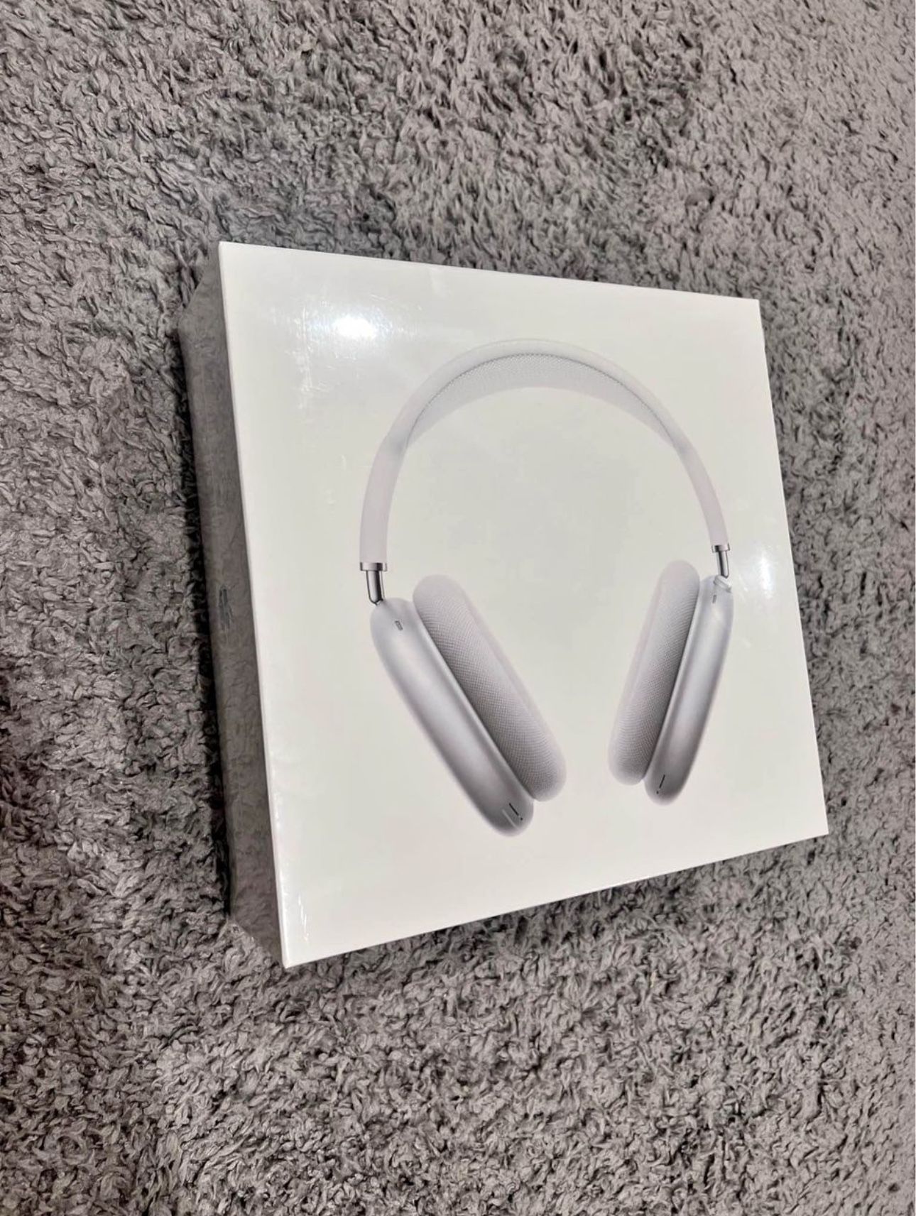 AIRPODS MAX NEW