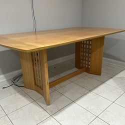 Dining Table 4-6