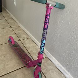 Maddgear Scooter