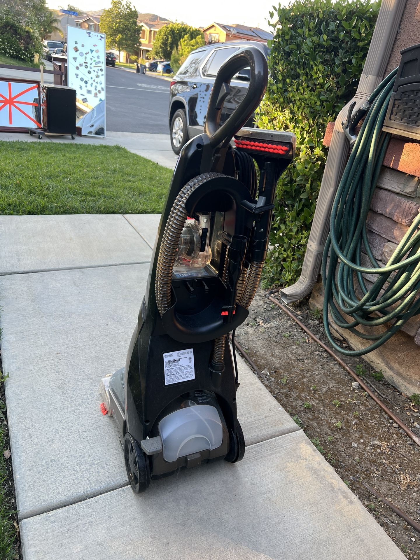 Bissell ProHeat 2X CleanShot Upright Carpet Cleaner