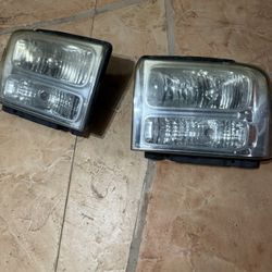 Headlights Ford F250 