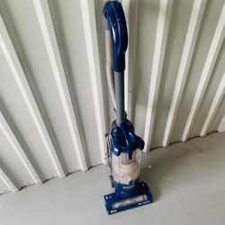 Shark NV105 Navigator Upright Vacuum