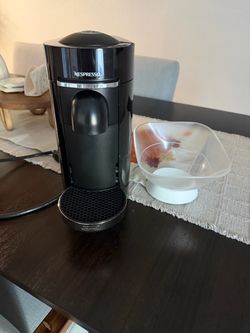 Nespresso Vertuo Plus Coffee Machine Black